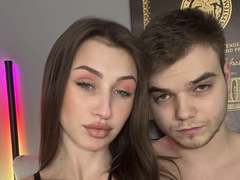 VikkiAndGeorge - couple webcam at xLoveCam