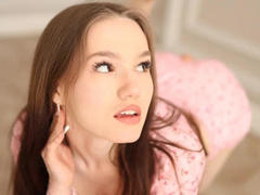 VikiVibe from LiveJasmin