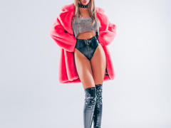 ViktoriaBq from xLoveCam