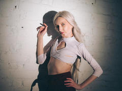 ViktoriaClark - blond female with  big tits webcam at LiveJasmin