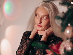 ViktoriaClark - blond female with  big tits webcam at LiveJasmin