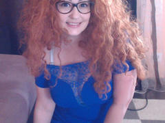 VioletNice - female with brown hair webcam at ImLive