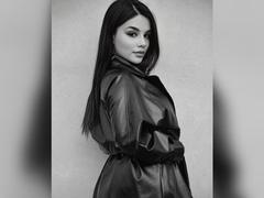 VioletX69 - female with brown hair webcam at xLoveCam
