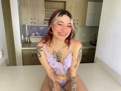 VioletaFord - female with brown hair webcam at xLoveCam