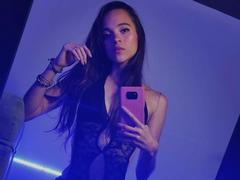 VioletaHade - female with brown hair webcam at xLoveCam