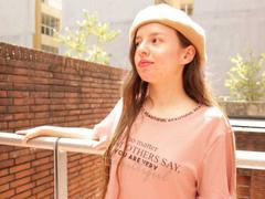 VioletaNova - blond female with  small tits webcam at xLoveCam