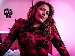 VioletaSexiest - blond female webcam at xLoveCam