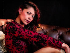 VioletaSexiest - blond female webcam at xLoveCam