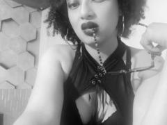 VioletaSwitch from xLoveCam