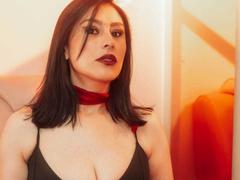 VioletaWhitee - female with black hair webcam at xLoveCam