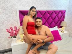 VioletAndMax - couple webcam at LiveJasmin