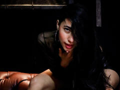 ViolettBianchi - female with black hair and  big tits webcam at LiveJasmin