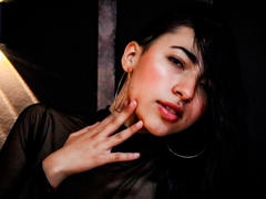 ViolettBianchi - female with black hair and  big tits webcam at LiveJasmin