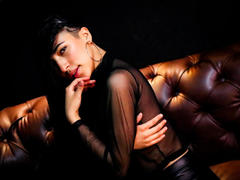 ViolettBianchi - female with black hair and  big tits webcam at LiveJasmin