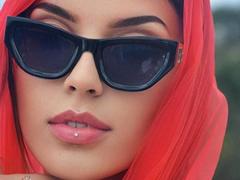 ViolettSsoul - female with brown hair and  small tits webcam at LiveJasmin