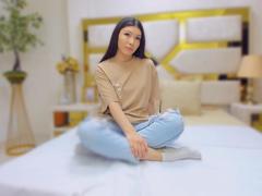 Violetta_Leroy from ImLive