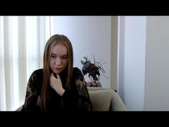 Violettia from xLoveCam