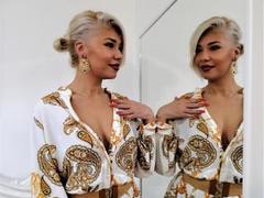 BellaChaney - blond female with  big tits webcam at LiveJasmin