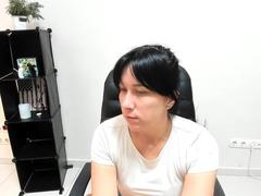 VirginiaStoun from xLoveCam