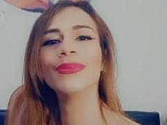 AlonaDianty - shemale webcam at xLoveCam