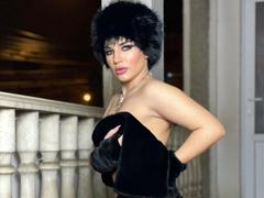 ViviHutton - female with brown hair webcam at LiveJasmin