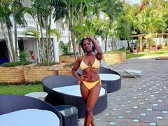 Vivian-hot from xLoveCam