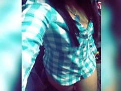 SexyKisses - female with black hair webcam at xLoveCam