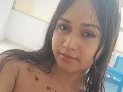 VivienSandrina - shemale with black hair webcam at xLoveCam