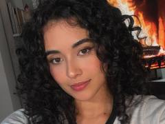 VivienneLaurent from xLoveCam