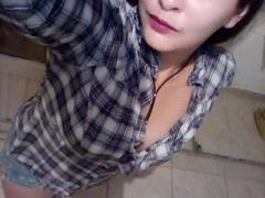 AntonelaAdams - female with brown hair and  small tits webcam at xLoveCam