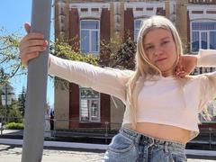 WeiKazakos - female webcam at xLoveCam
