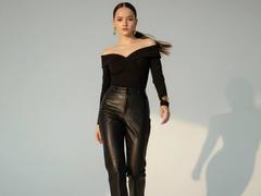 WeksaMur - female with brown hair webcam at LiveJasmin