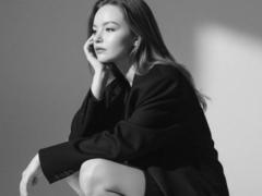 WeksaMur - female with brown hair webcam at LiveJasmin