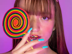 WenStacie - female with red hair webcam at LiveJasmin