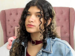 WendyBeckett - blond female with  big tits webcam at xLoveCam