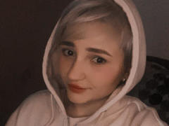 WendyMoira69 - blond female with  small tits webcam at xLoveCam