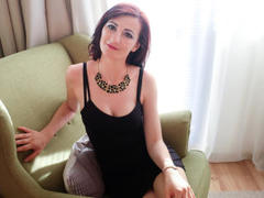 WendyWestW - female with brown hair webcam at xLoveCam