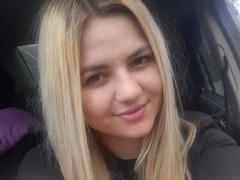 WhitePanterka - female webcam at xLoveCam