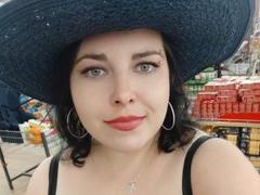 WhitteLotus - female with black hair and  small tits webcam at xLoveCam