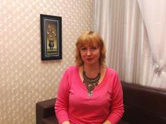 WifeyXRated - female with red hair and  big tits webcam at ImLive