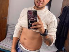 WildKing - male webcam at xLoveCam