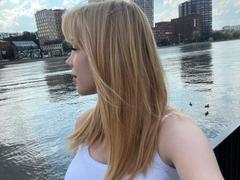 MakSisisia - blond female with  big tits webcam at xLoveCam