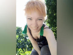 WildMissNiks - blond female webcam at ImLive