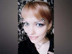 WildMissNiks - blond female webcam at ImLive