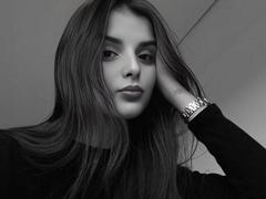 WildRaichel - female webcam at xLoveCam