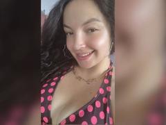 WildSelena69 from xLoveCam