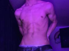 Willstarx from xLoveCam