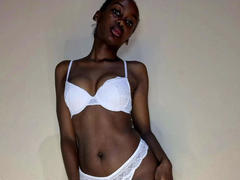 Winnie-hot - female webcam at xLoveCam