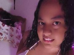 WolfBigTits - female with black hair webcam at xLoveCam