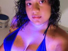 WolfBigTits from xLoveCam